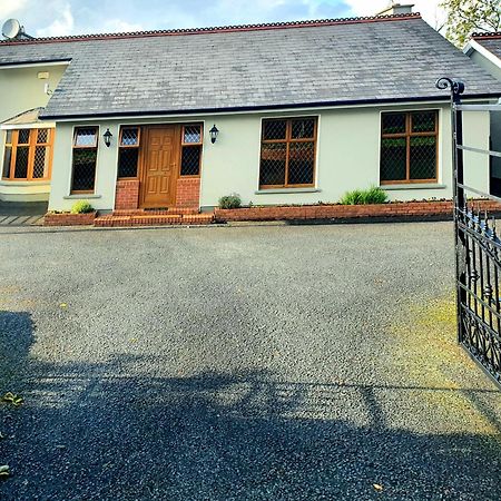 Hillcrest House Bed & Breakfast Carrick-on-Shannon Bagian luar foto