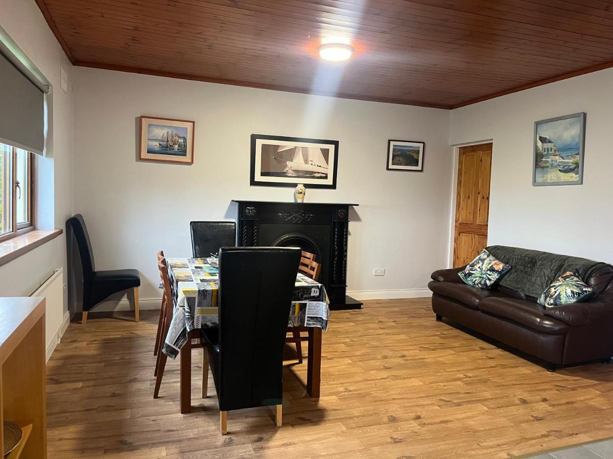 Hillcrest House Bed & Breakfast Carrick-on-Shannon Bagian luar foto