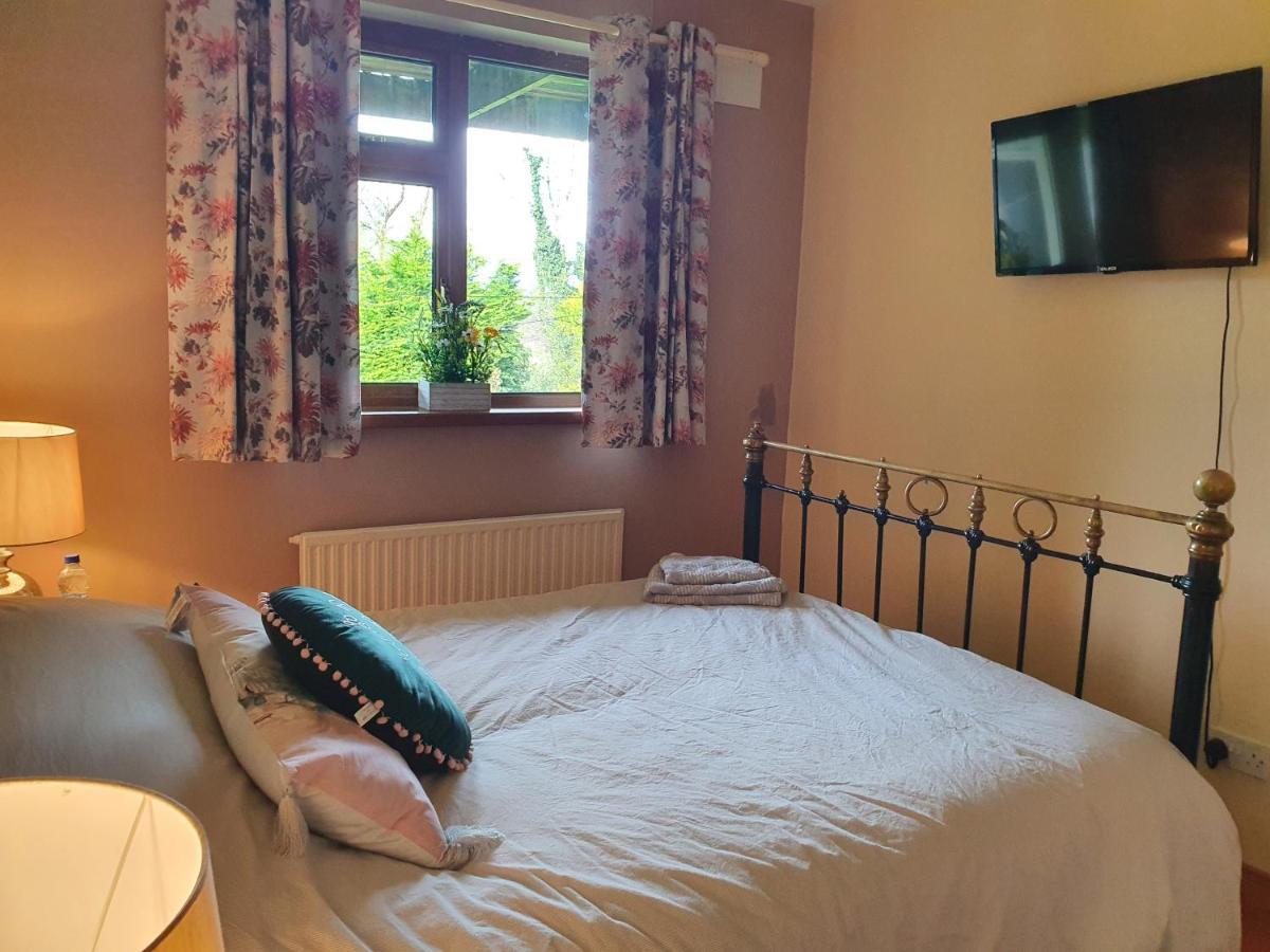 Hillcrest House Bed & Breakfast Carrick-on-Shannon Bagian luar foto
