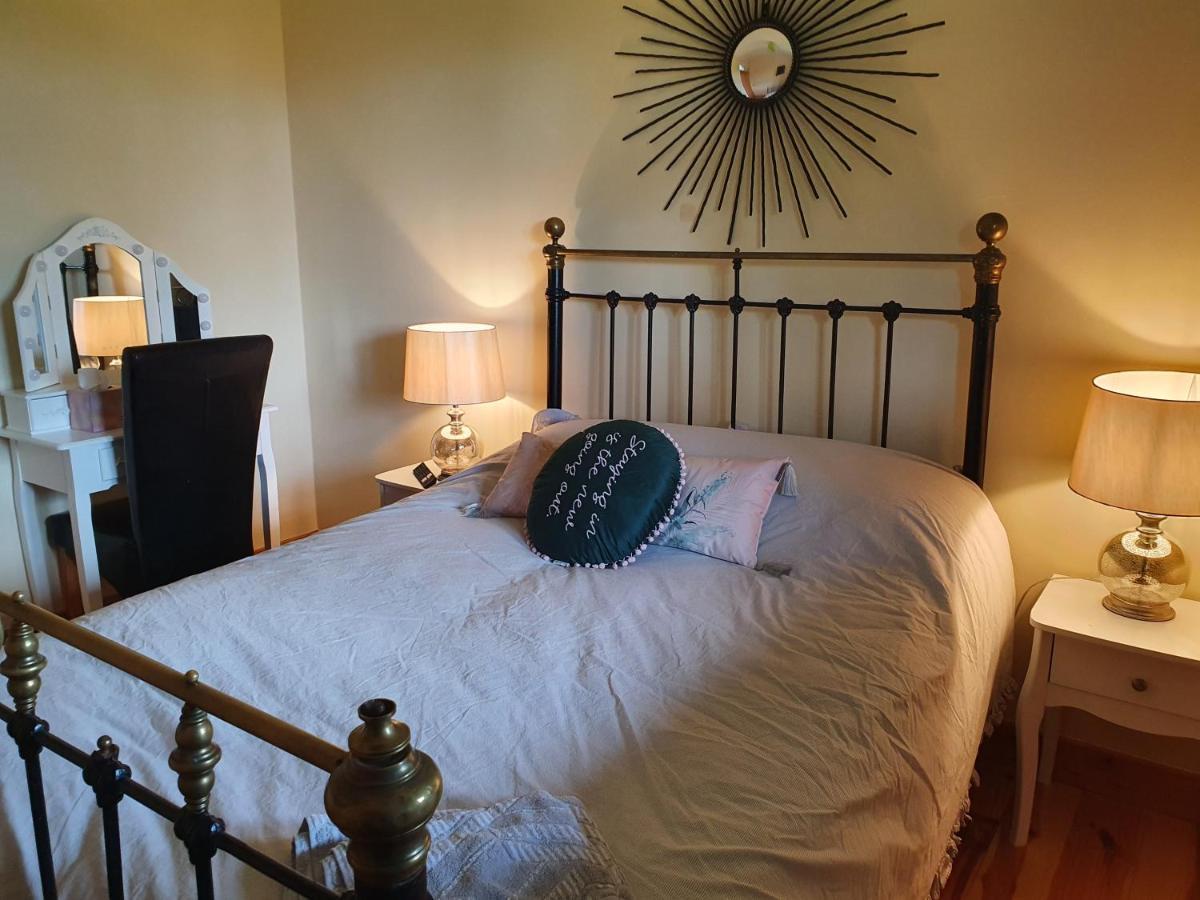 Hillcrest House Bed & Breakfast Carrick-on-Shannon Bagian luar foto